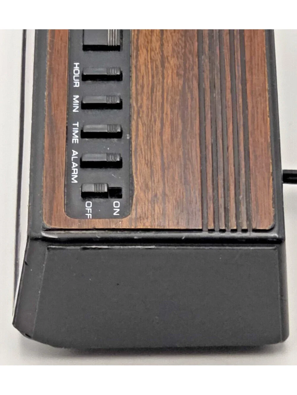 Vintage 1980s Spartus 1108 Wood Grain Red LED Digital Alarm Clock Tested Works